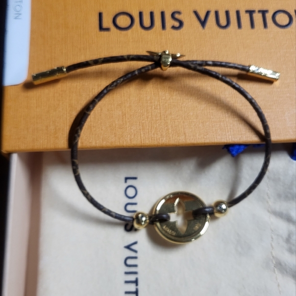 Louis vuitton leather bracelet - Picture 5 of 8